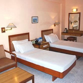 Harsha Hotel Hyderabad Exterior foto